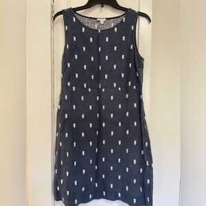 Garnet Hill linen blue dress with white design size 6